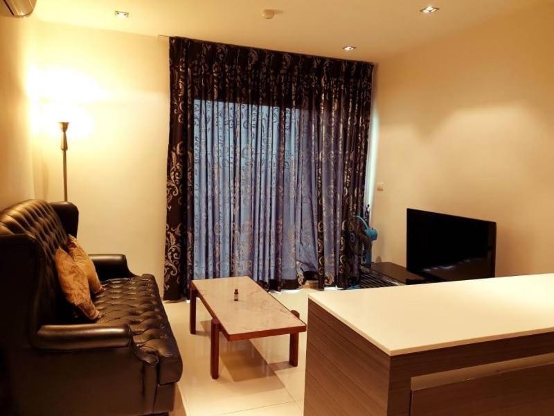 Gallery D Jomtien Praia de Jomtien Exterior foto